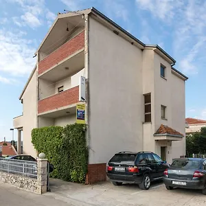 Apartament Ante, Kaštela