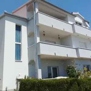 Apartament Istuk, Kaštela